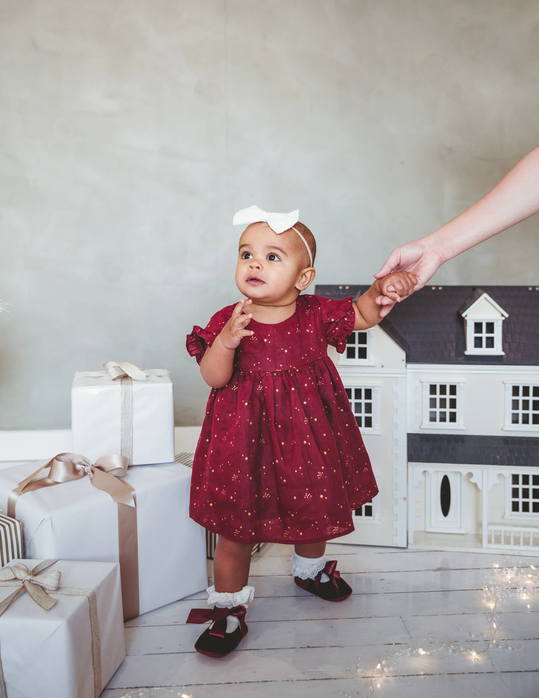Ella Baby Girl Linen Dress — Golden Stars – LMNOP the store