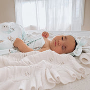 Ruffle Cable Knit Blanket — Snow