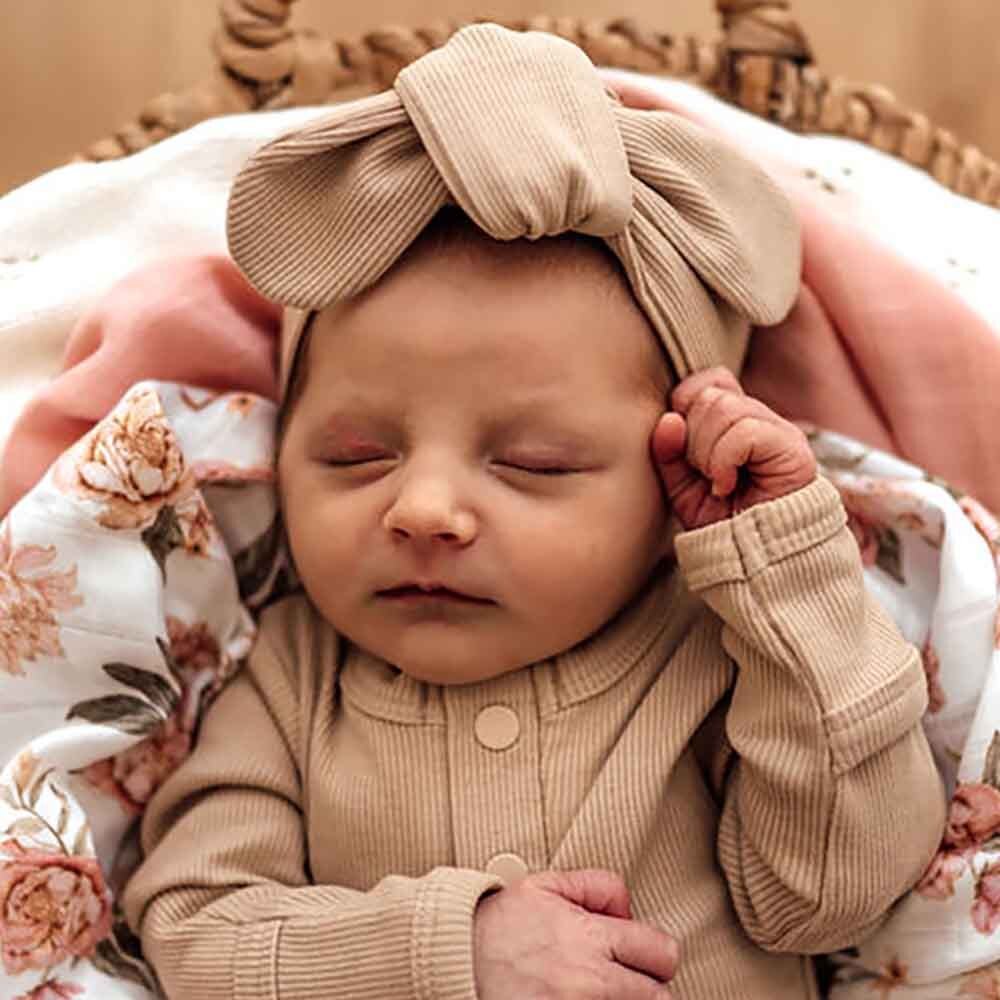 Snuggle_Hunny_Kids_Pebble_Ribbed_Organic_Topknot_1.jpg